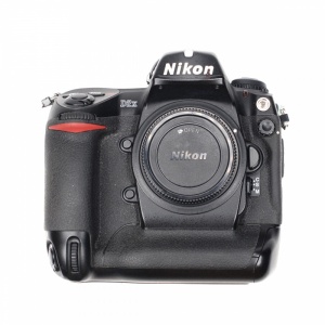 Used Nikon D2X Body